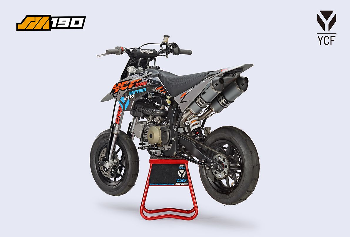 YCF SM 190 Daytona dirt bike